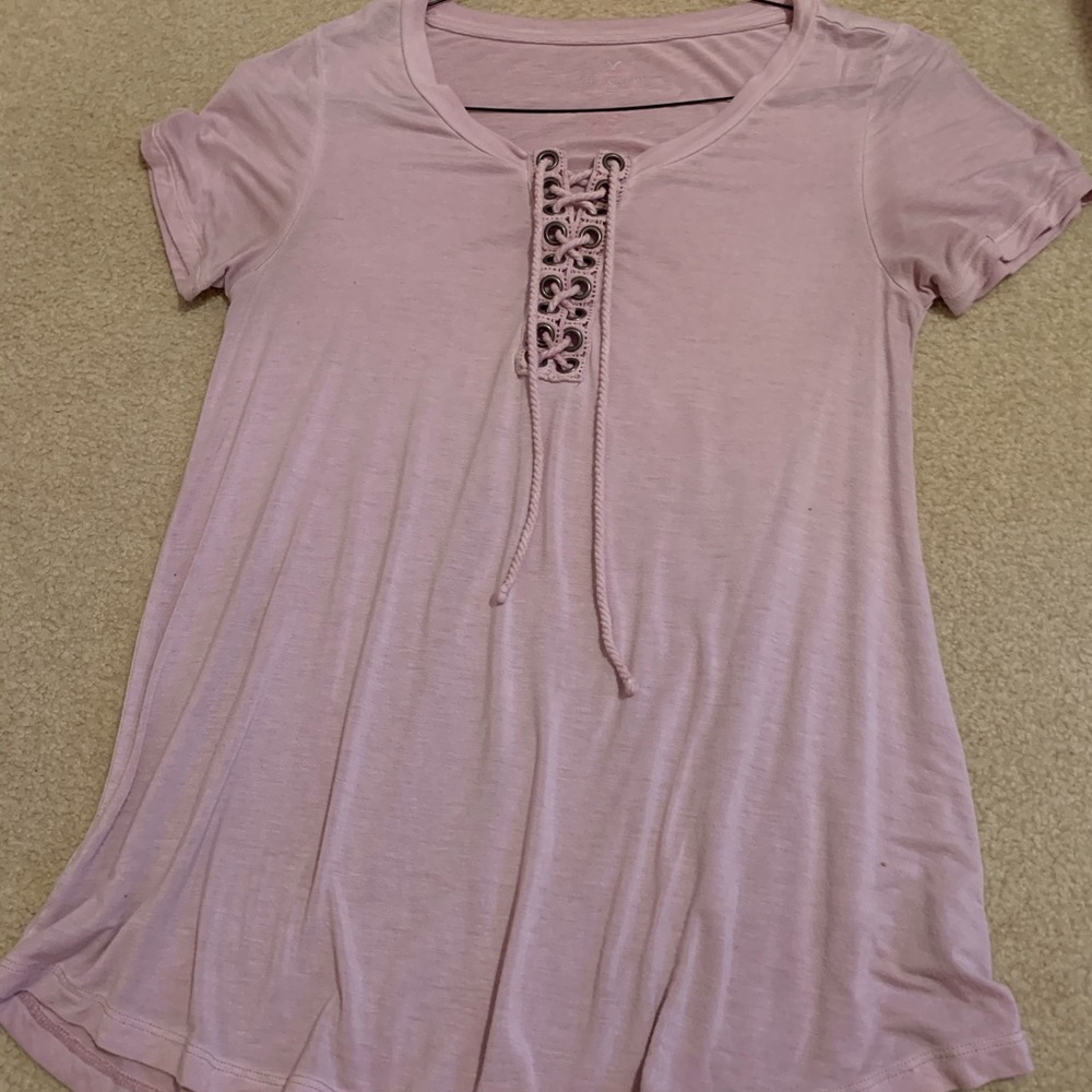 American Eagle tshirt